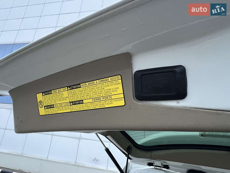 Toyota Highlander 2011