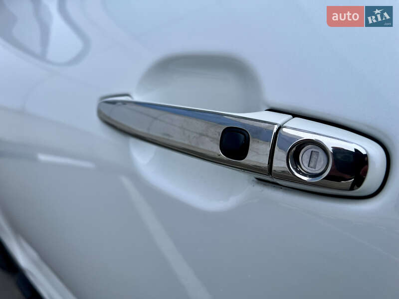 Toyota Highlander 2011