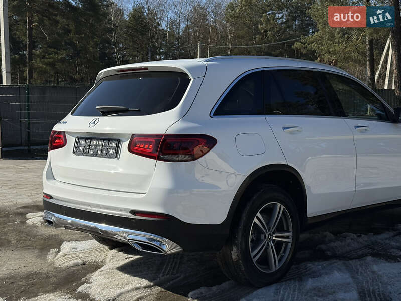 Mercedes-Benz GLC-Class 2020