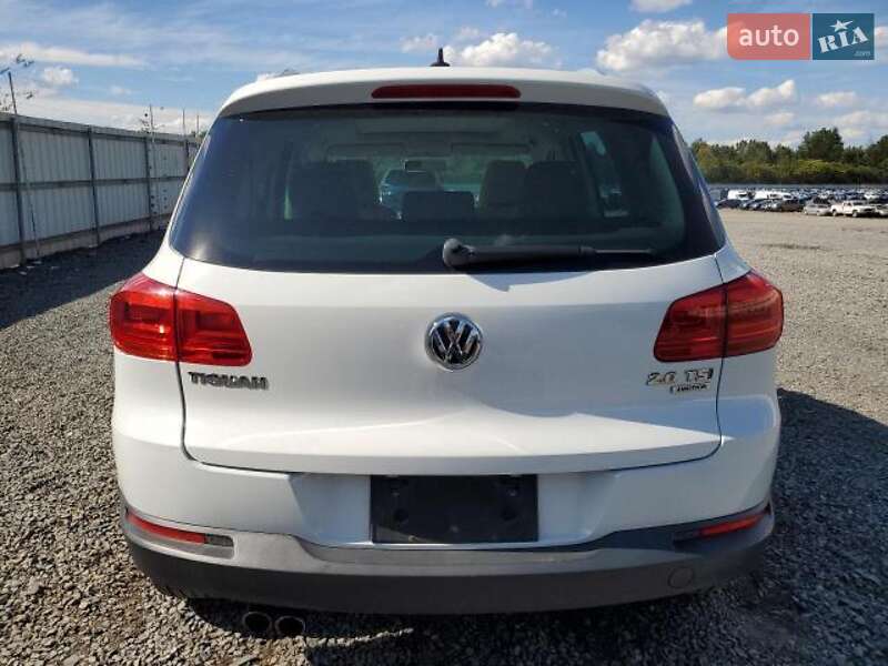 Volkswagen Tiguan 2015