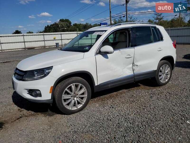 Volkswagen Tiguan 2015