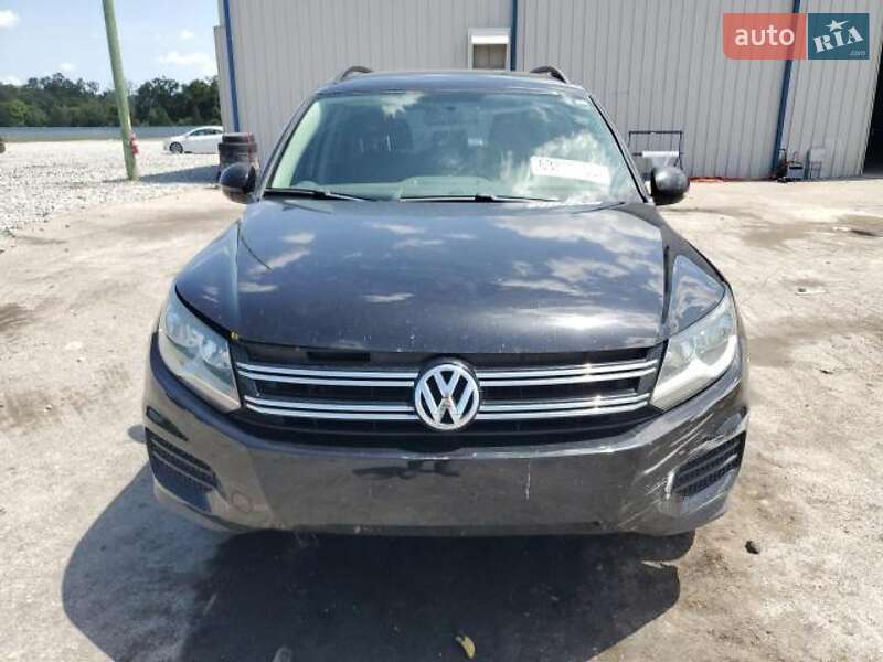 Volkswagen Tiguan 2015