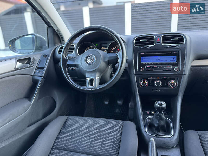 Volkswagen Golf 2010