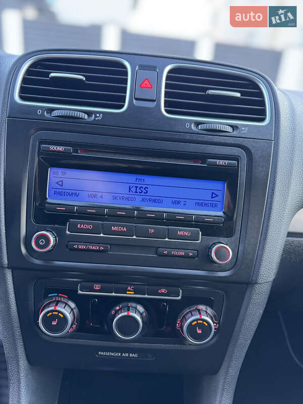 Volkswagen Golf 2010