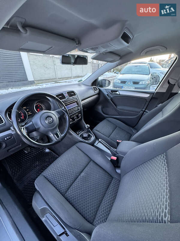 Volkswagen Golf 2010