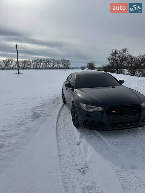 Audi A6 2012