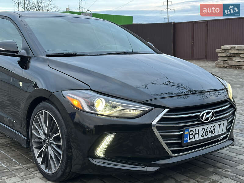 Hyundai Elantra 2018
