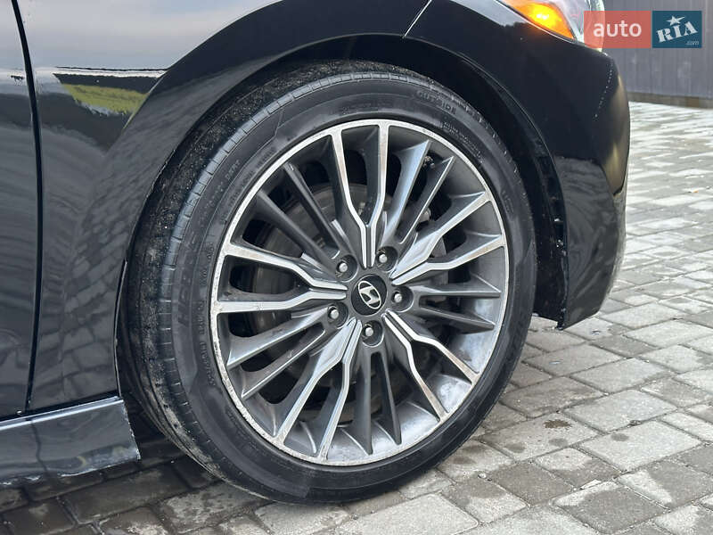 Hyundai Elantra 2018