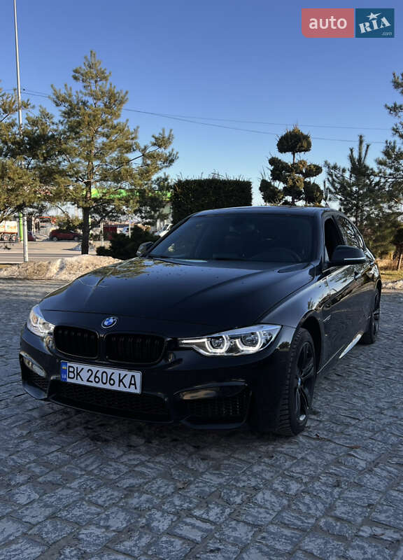 BMW 3 Series 2016