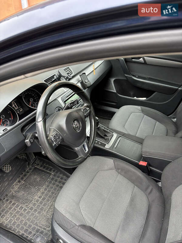 Volkswagen Passat 2013