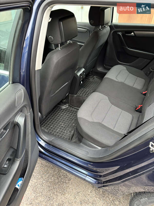 Volkswagen Passat 2013