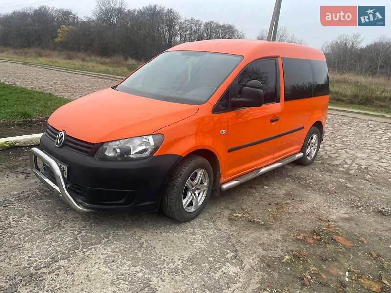 Volkswagen Caddy 2011