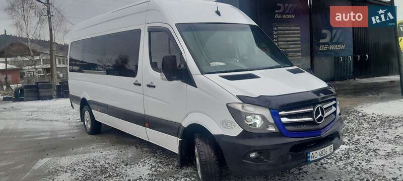 Mercedes-Benz Sprinter 2012