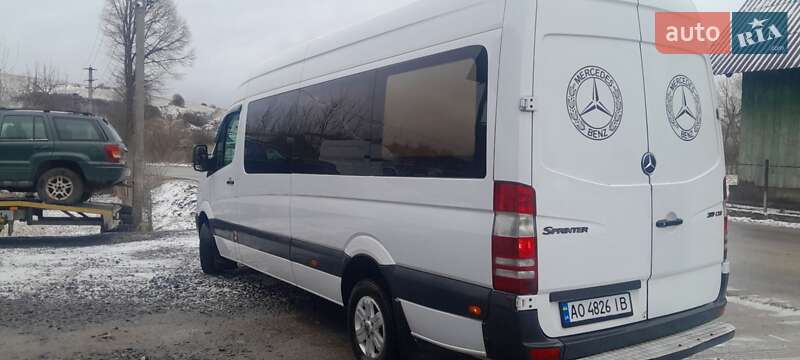 Mercedes-Benz Sprinter 2012