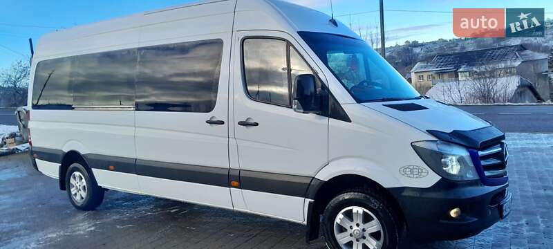 Mercedes-Benz Sprinter 2012