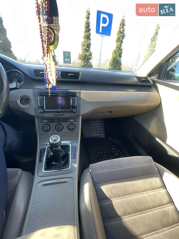 Volkswagen Passat 2009