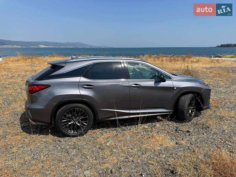 Lexus RX 2019