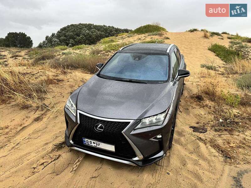 Lexus RX 2019
