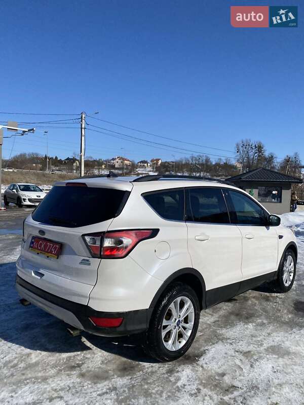 Ford Escape 2018