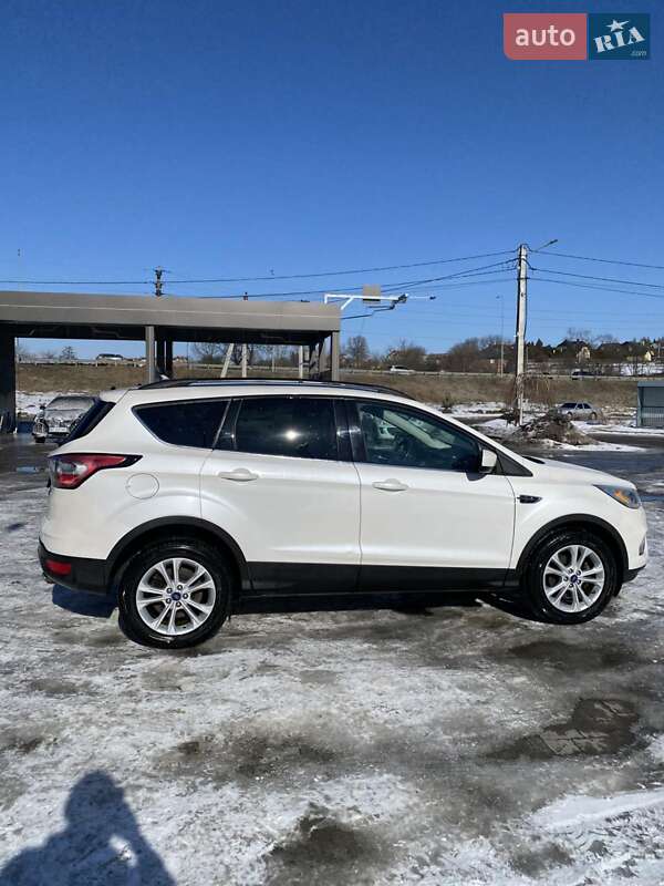 Ford Escape 2018