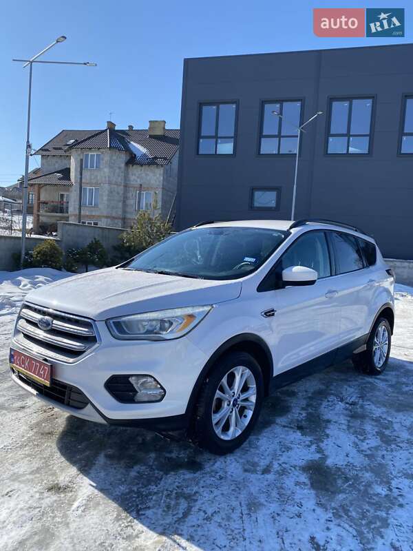 Ford Escape 2018