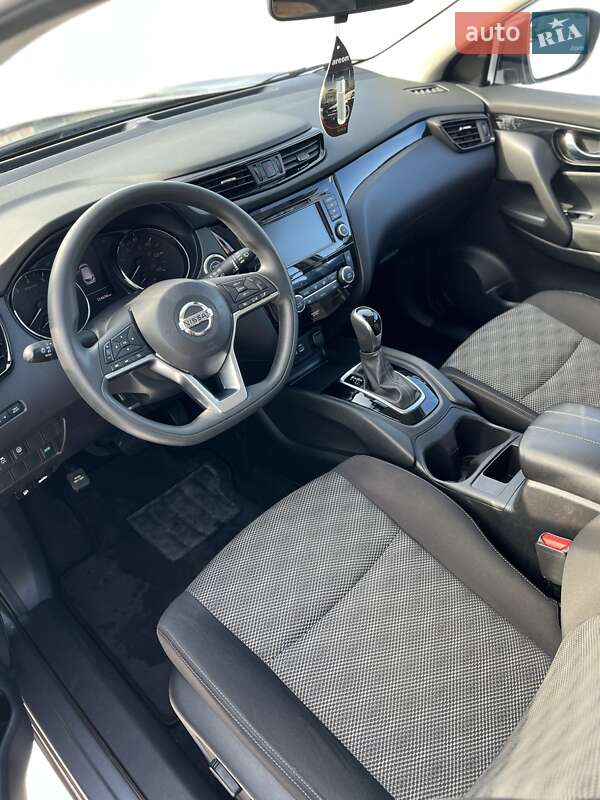Nissan Rogue Sport 2019