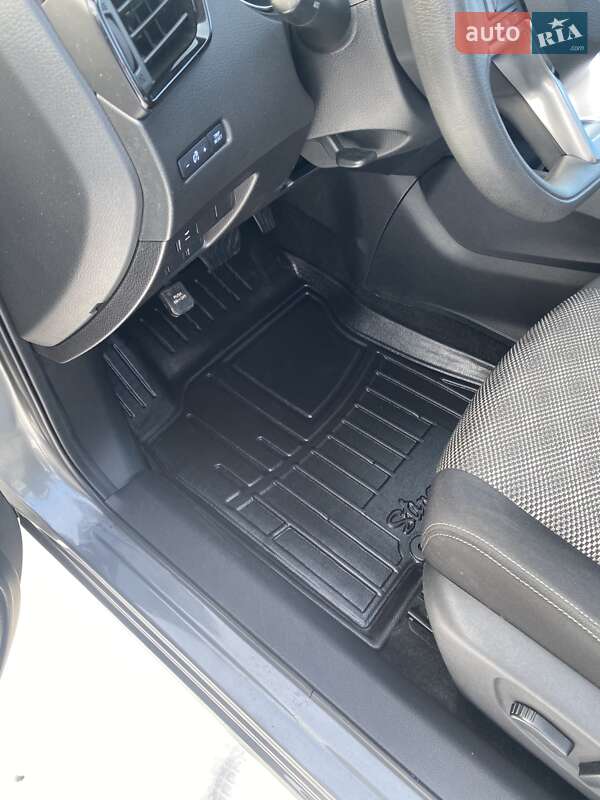 Nissan Rogue Sport 2019