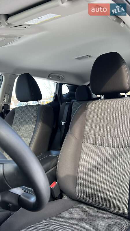 Nissan Rogue Sport 2019