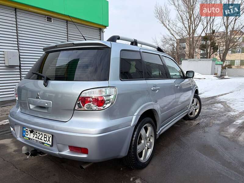 Mitsubishi Outlander 2008