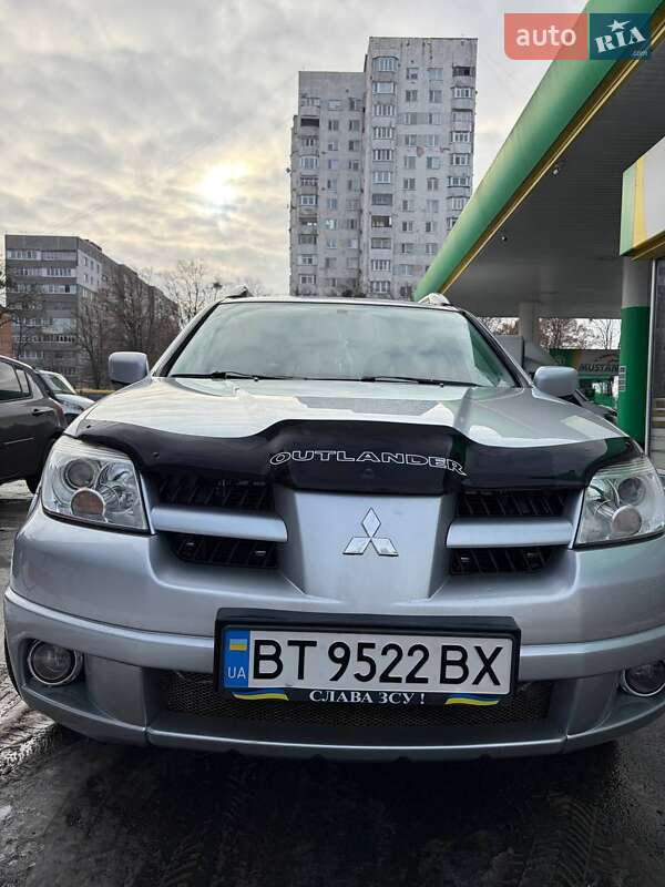 Mitsubishi Outlander 2008