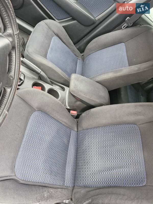 Mitsubishi Outlander 2008