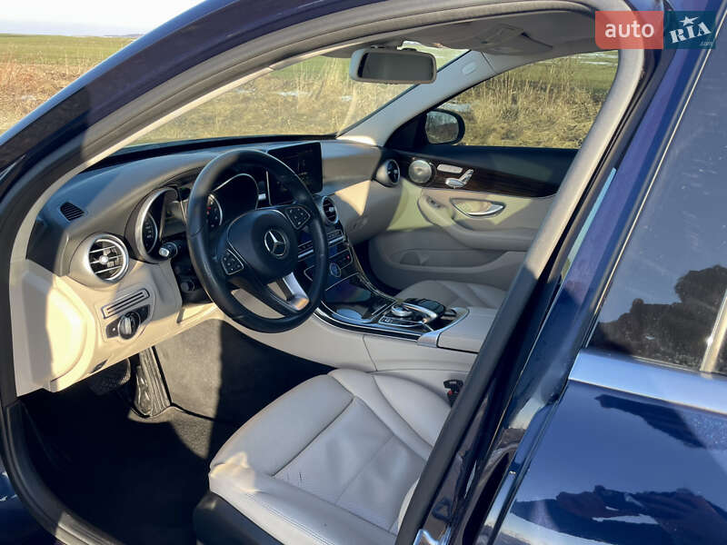 Mercedes-Benz C-Class 2015