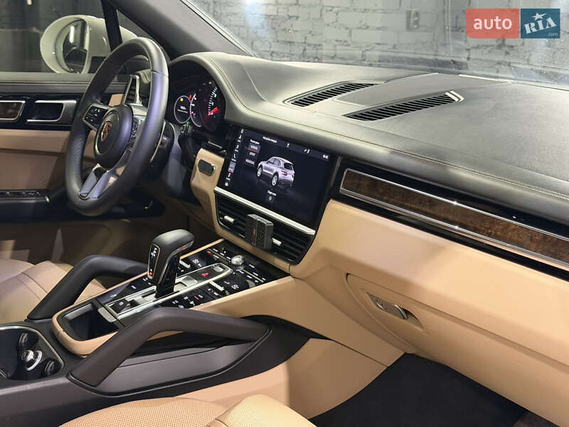 Porsche Cayenne 2017