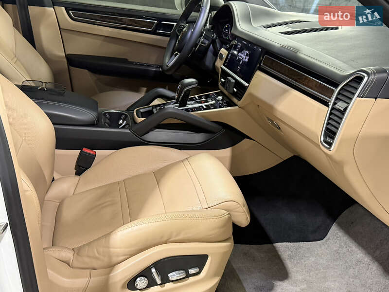 Porsche Cayenne 2017