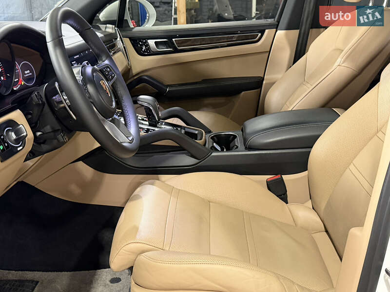 Porsche Cayenne 2017