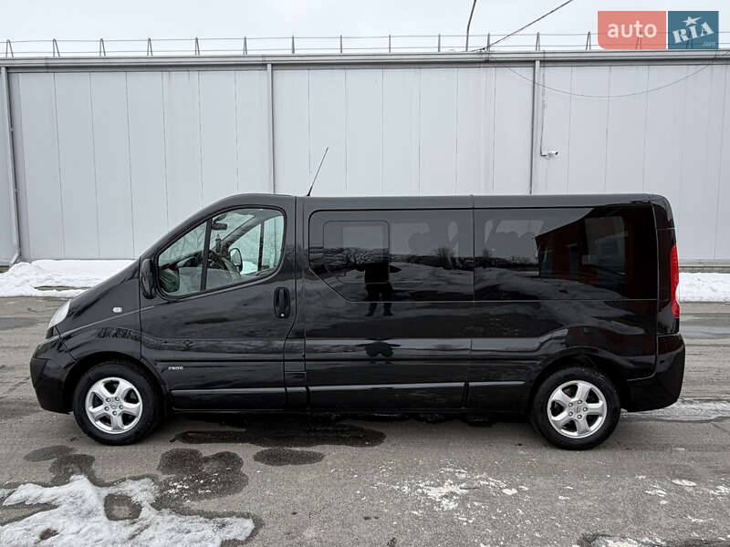 Opel Vivaro 2014