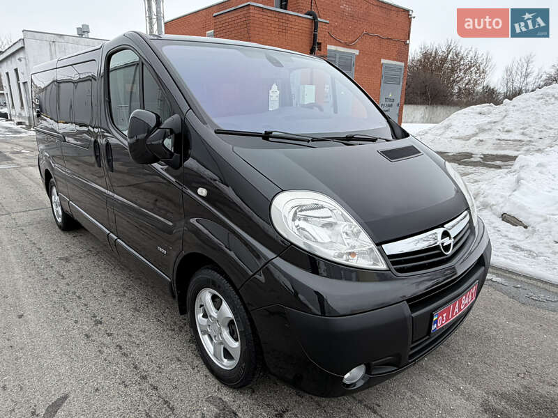 Opel Vivaro 2014
