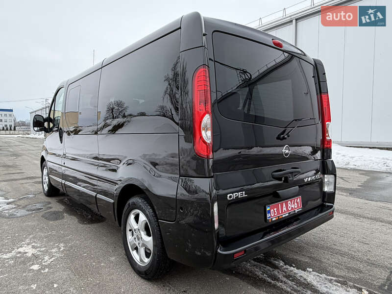 Opel Vivaro 2014