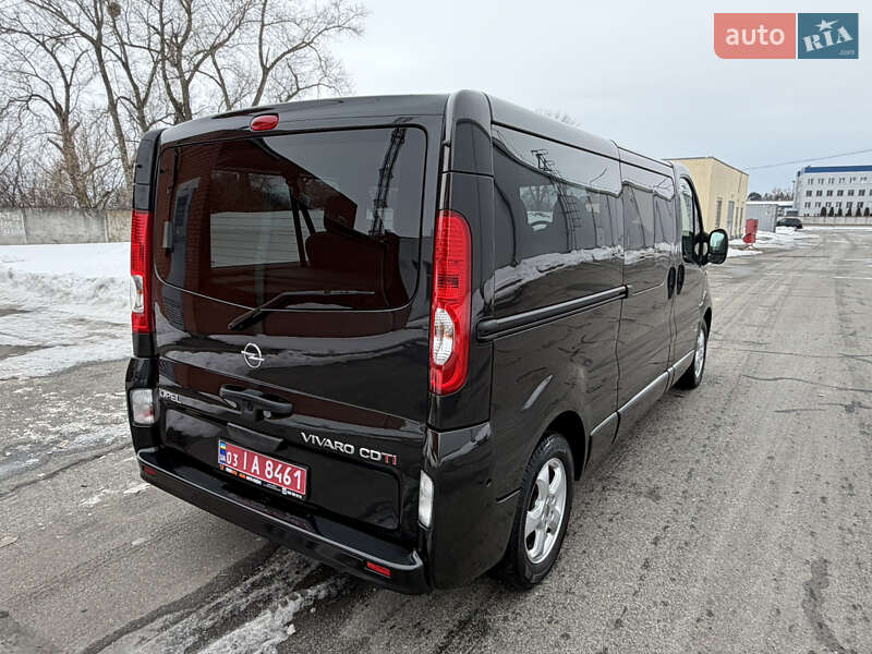 Opel Vivaro 2014