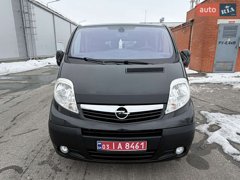 Opel Vivaro 2014