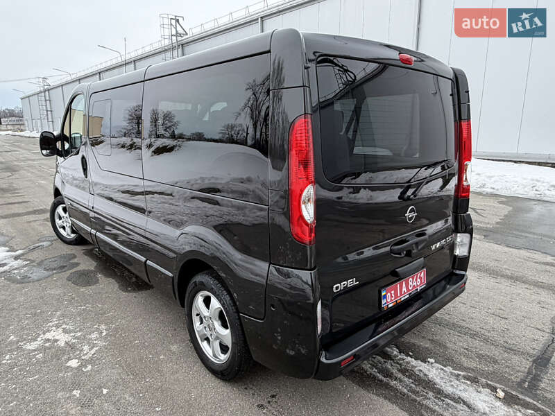 Opel Vivaro 2014