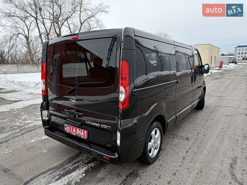 Opel Vivaro 2014