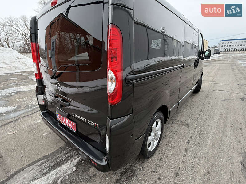 Opel Vivaro 2014