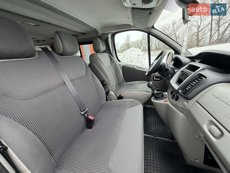 Opel Vivaro 2014