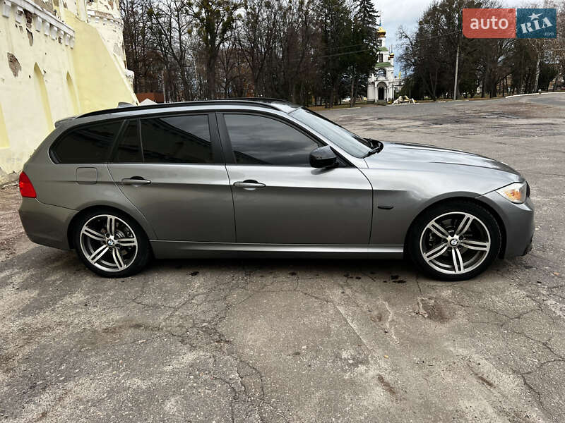 BMW 3 Series 2011