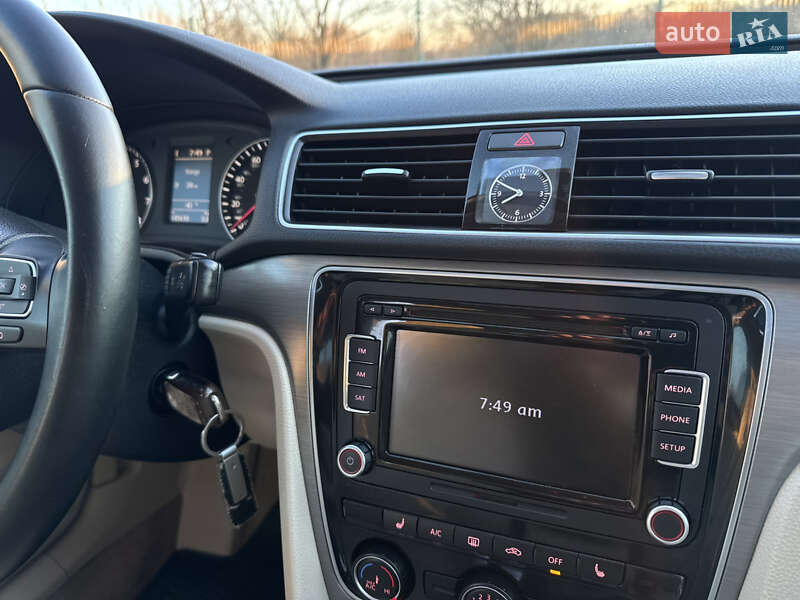 Volkswagen Passat 2014