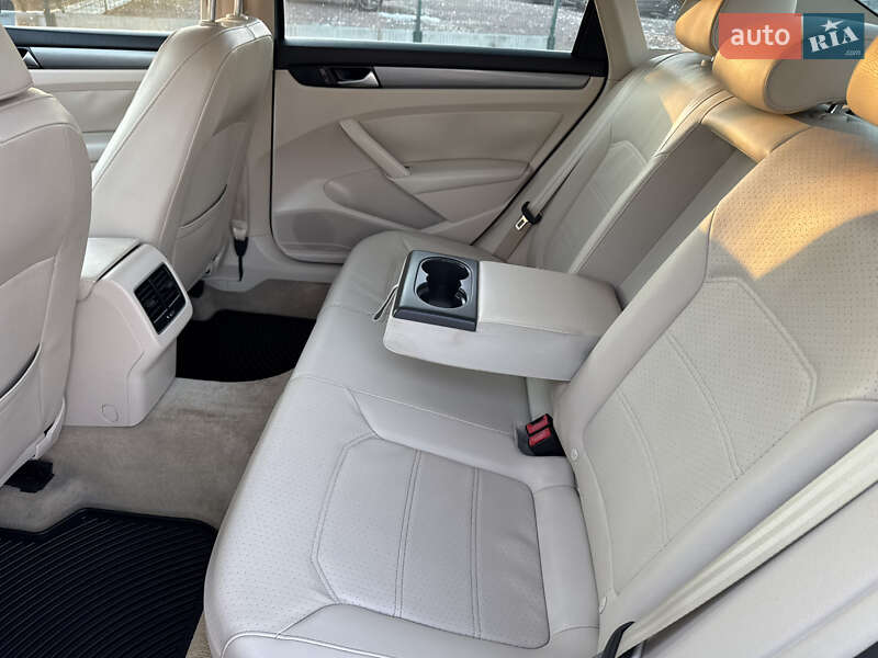 Volkswagen Passat 2014