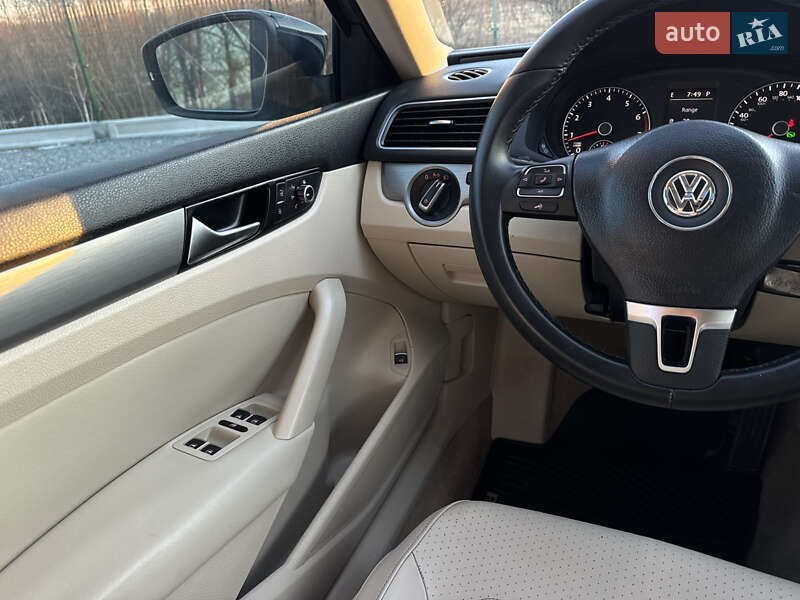 Volkswagen Passat 2014