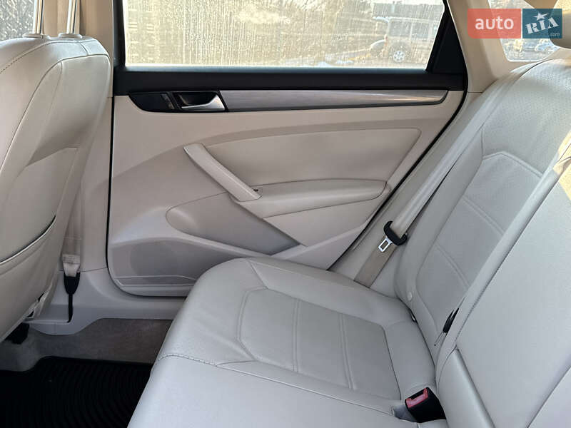 Volkswagen Passat 2014