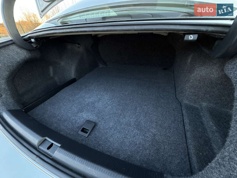 Volkswagen Passat 2014